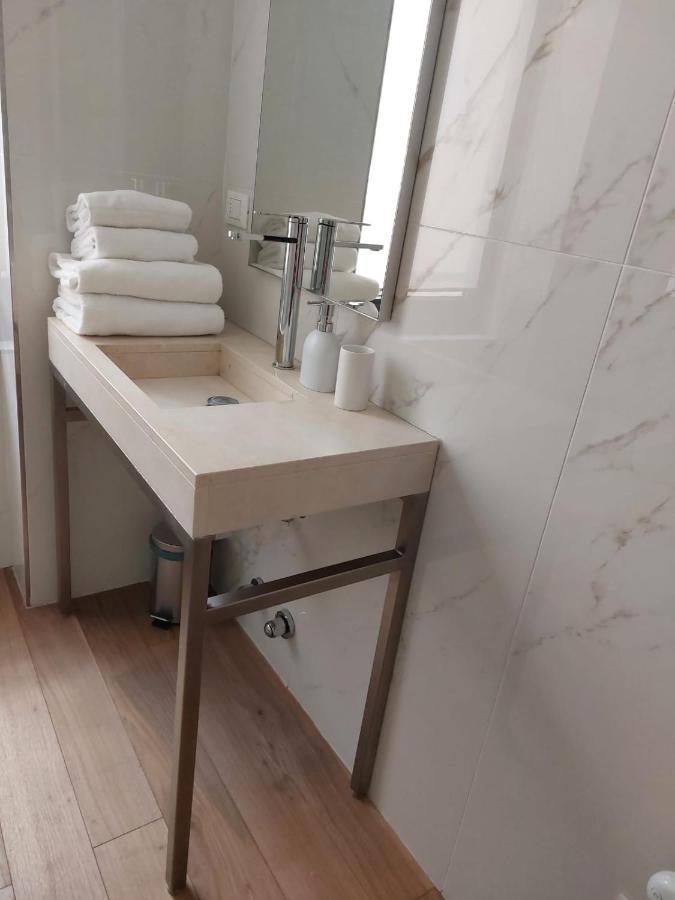 Appartamento Nj & San Pietro All'orto 6 *